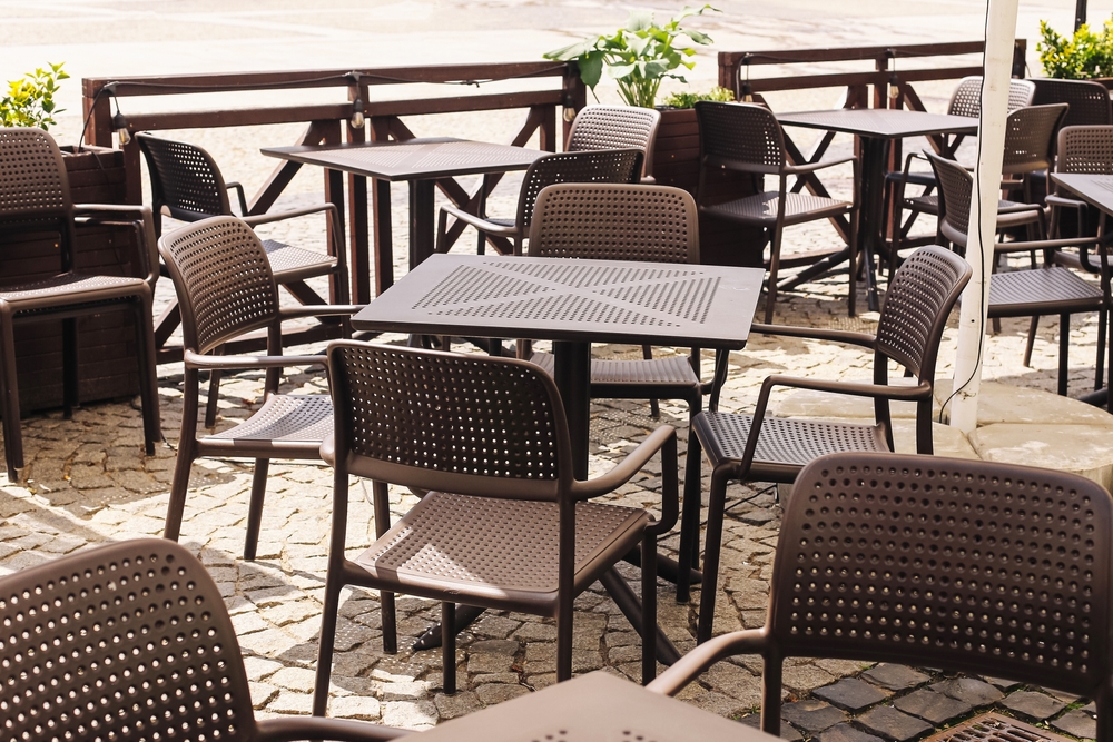 New Leaf Services Restaurant pathway patio hardscaping